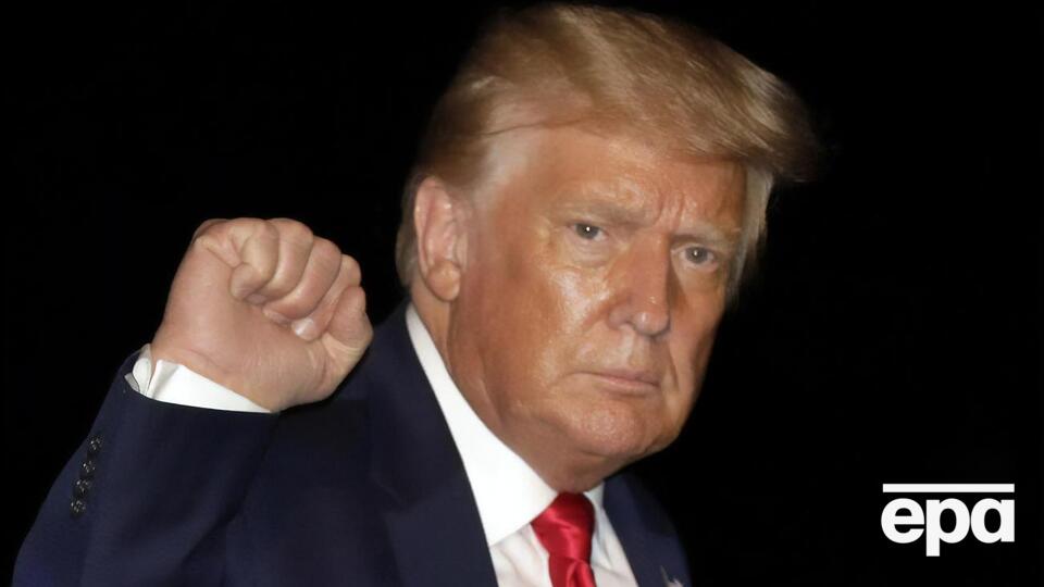 Трамп заявил, что он может воспользоваться чрезвычайными экономическими полномочиям или приказом