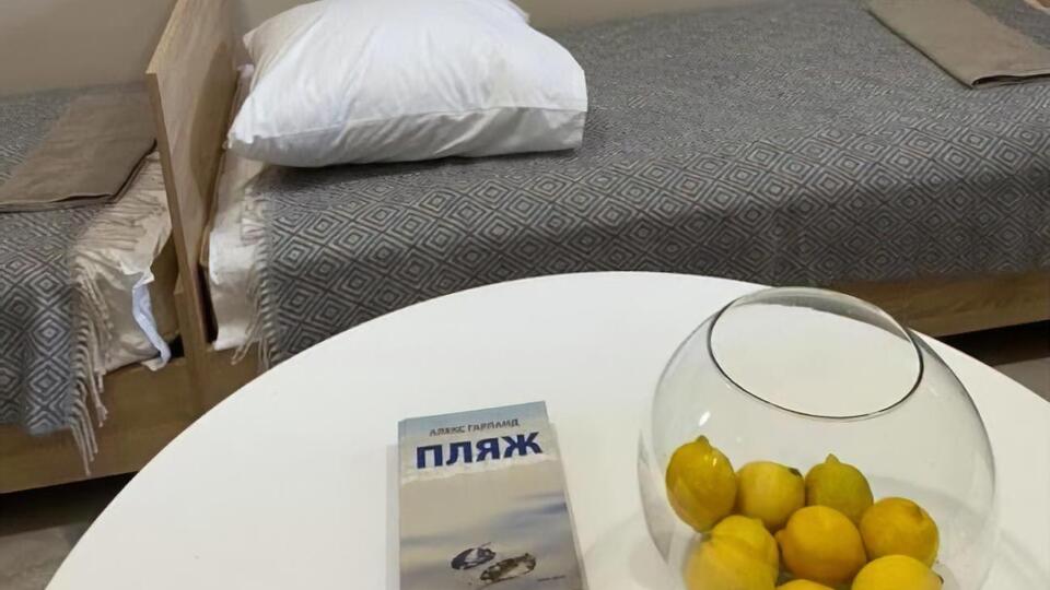 Малюська: Від'їжджаючи до Одеси, до стандартного набору плавок, сонцезахисних крему та окулярів тепер слід додавати сертифікат на платну камеру