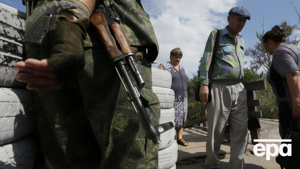 Бойовики змушують служити силою, зазначили у штабі ООС