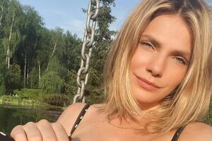 Паперная: Подзагорела. Подхудела