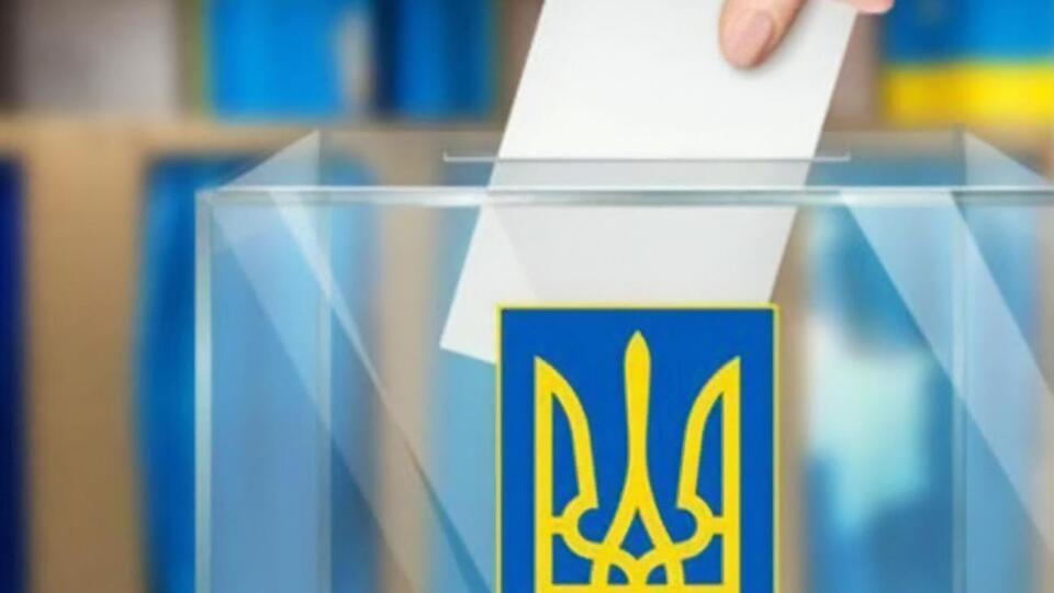 Выборы в местные органы власти в Украине назначены на 25 октября.