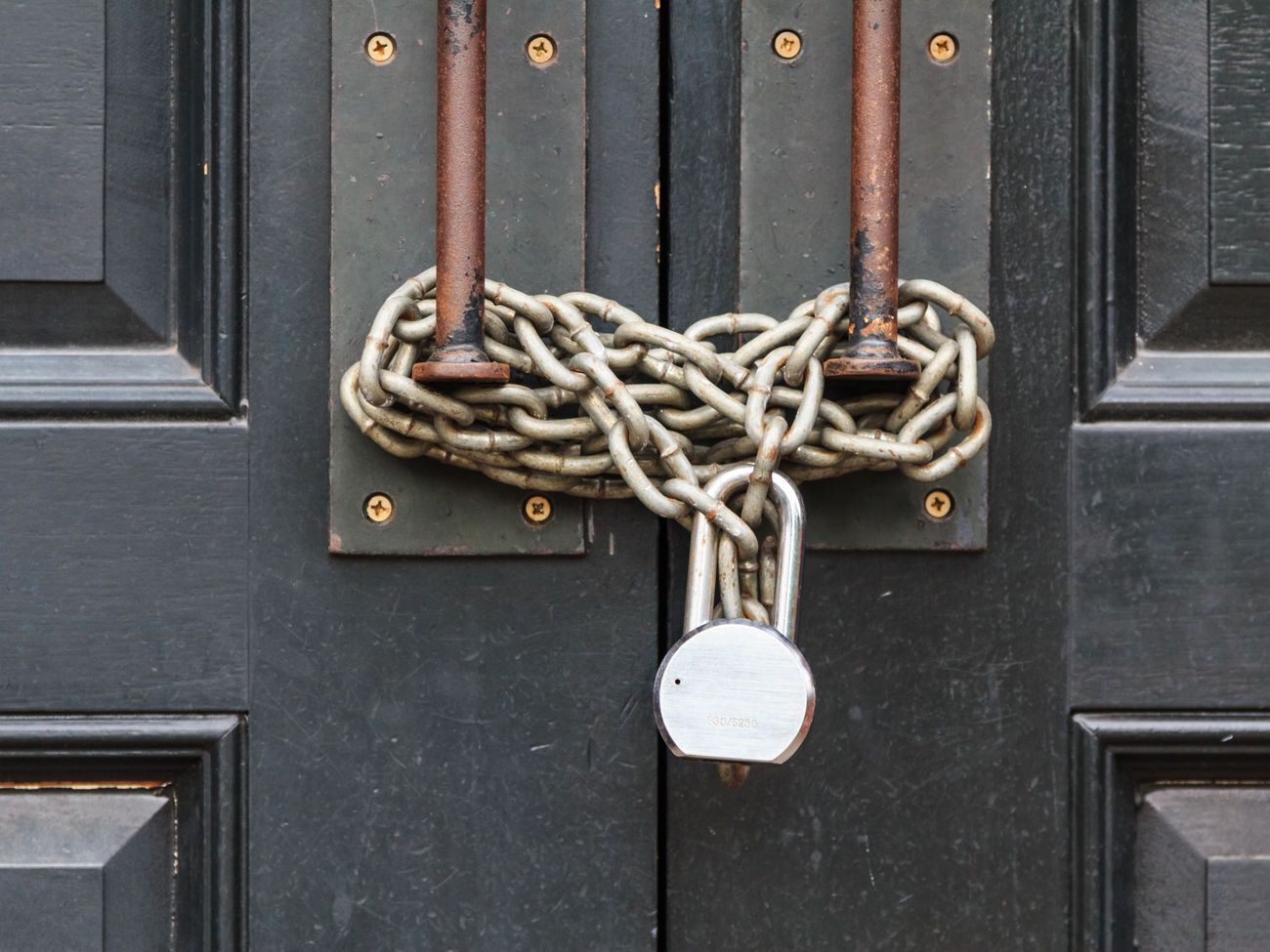 В рамках уголовного производства на помещения наложен арест