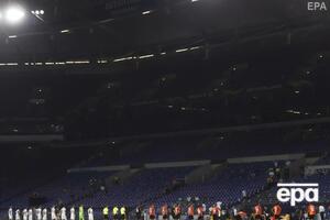 "Шахтер" и "Базель" на поле в Гельзенкирхене