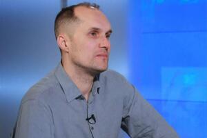 Бутусов сообщил, что уже здоров