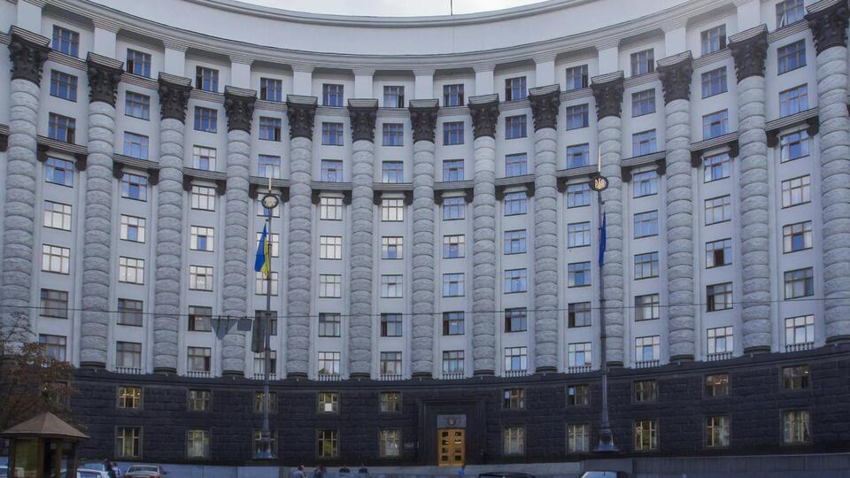 Угоду про співробітництво в підготовці військових кадрів було підписано 3 листопада 1995 року