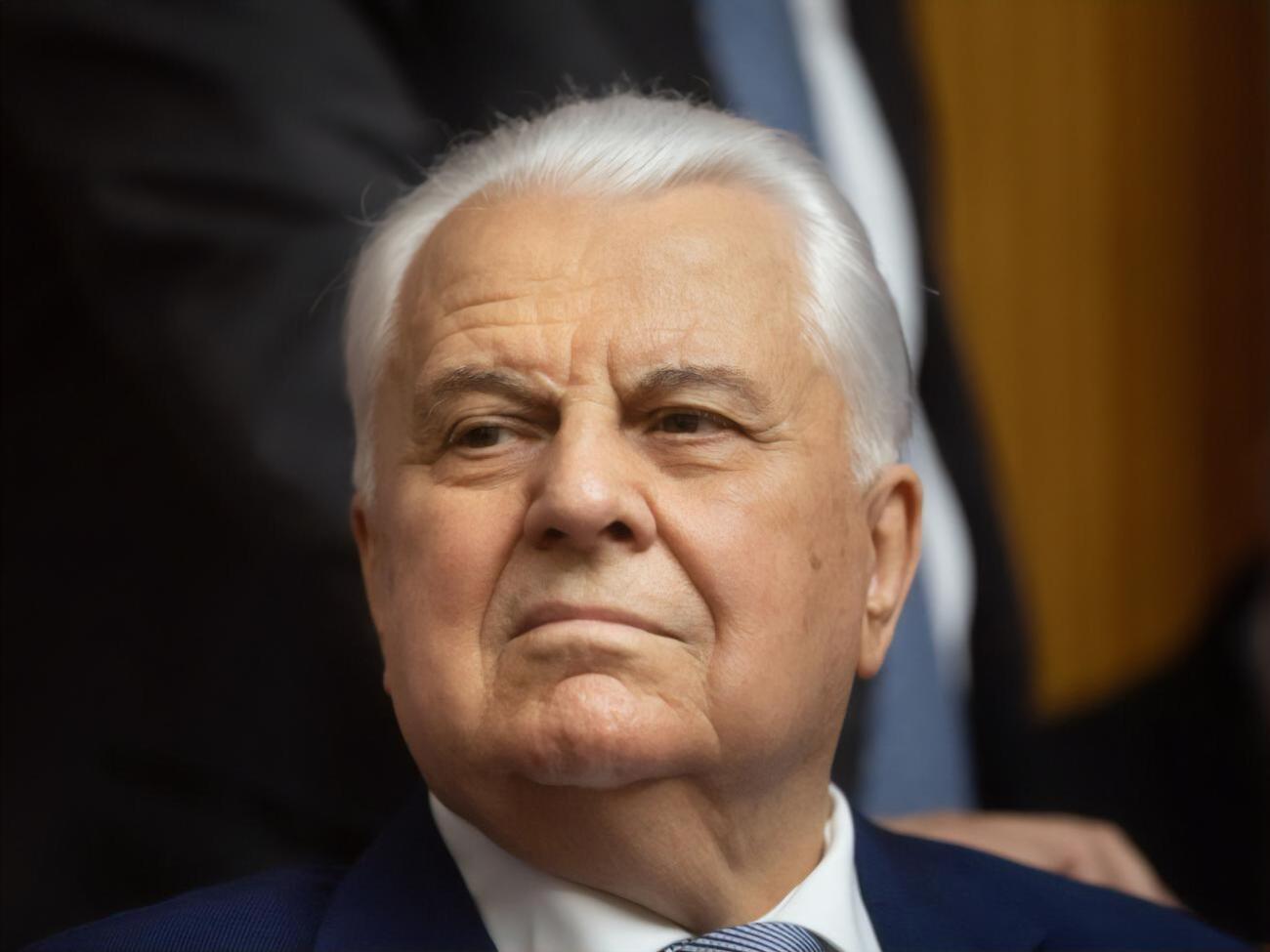 Кравчук:&nbsp;Надо искать такую позицию, которая соответствует интересам, но не ставит Украину в положение невыполнения