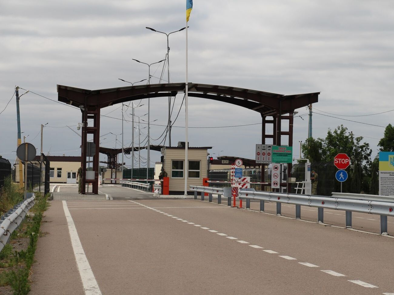 Перетнути КПВВ на адмінкордоні із Кримом можна тільки через серйозні гуманітарні причини