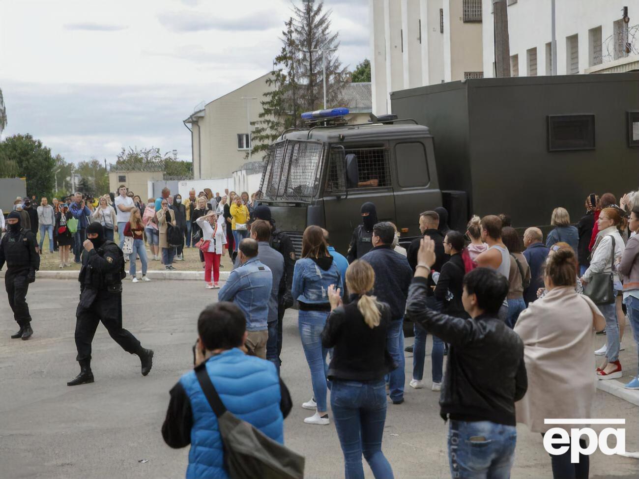 Работников транспортных служб и коммуникаций призвали встать на сторону демонстрантов
