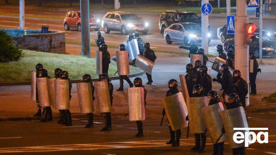 По данным МВД Беларуси, силовики 11 августа задержали более 1 тыс. человек
