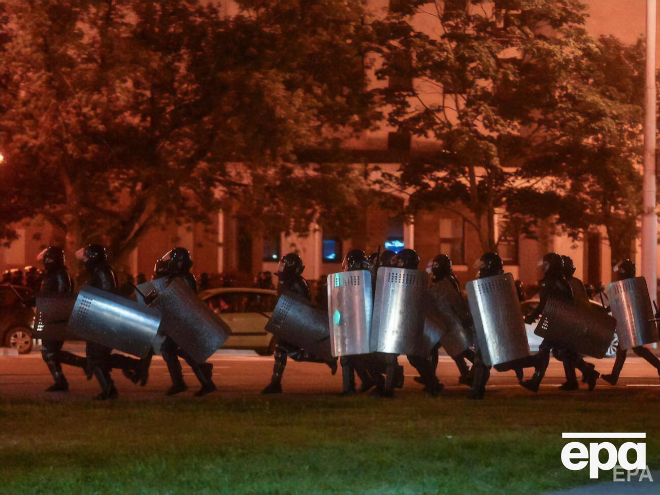 Силовики задержали в Минске&nbsp;украинских волонтеров