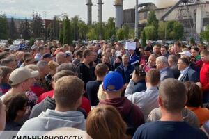 Рабочие БМЗ предъявили свои требования властям