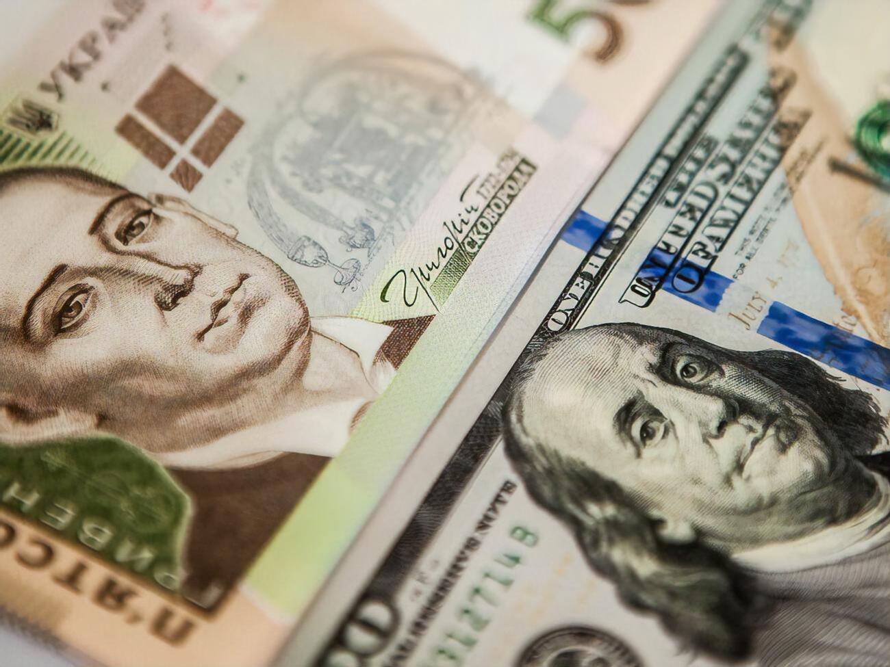 По прогнозу Минфина Украины,&nbsp;предпосылок для девальвации национальной валюты до&nbsp;30 грн/$ в данный момент нет