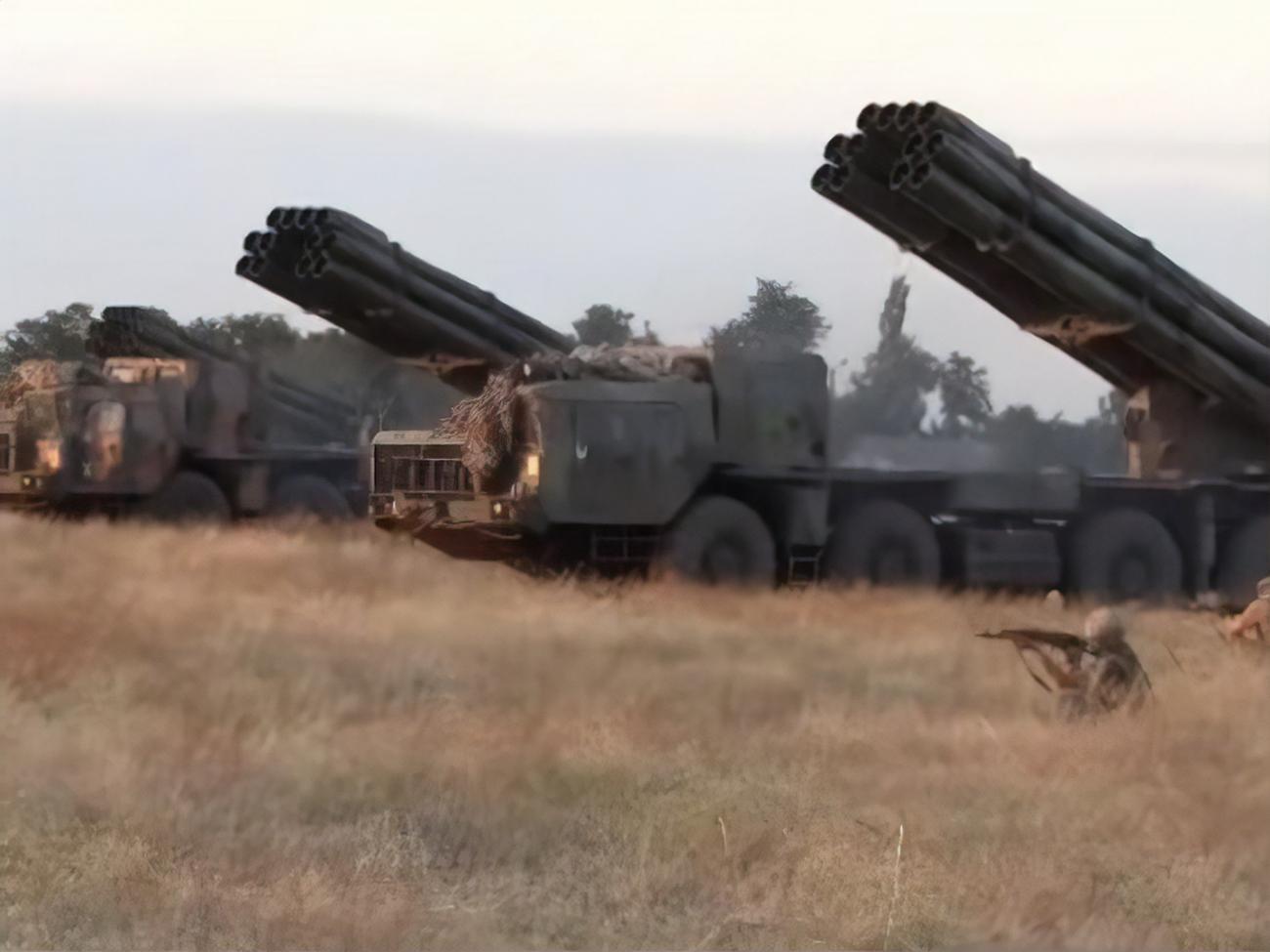 Тренировки "Смерчей" и "Точки-У" прошли на полигоне в Херсонской области