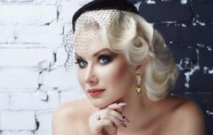 Бужинская: Была ситуация, когда один человек чуть ли не силой заставлял меня пить