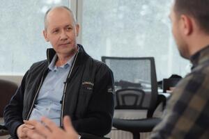 Цепкало сейчас находится в Украине