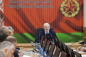 Лукашенко: Не бачити цього, спокійно за цим спостерігати ми, звичайно, не можемо
