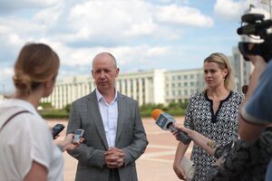 Сам Цепкало также находится в Украине