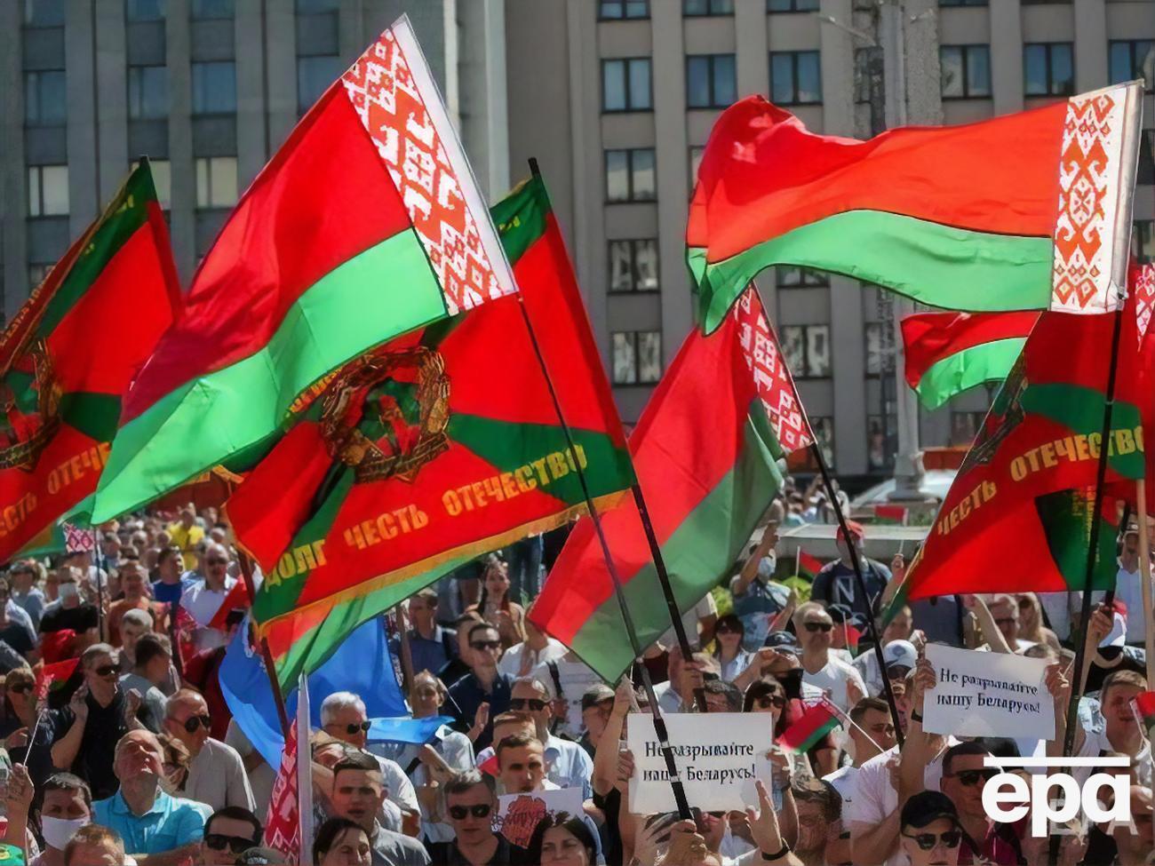 Мітинг на підтримку Лукашенка проводять на площі Незалежності в Мінську