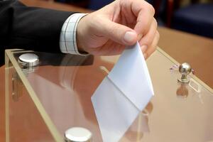 Місцеві вибори в Україні призначено на 25 жовтня