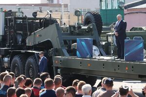 Кілька людей кричали Олександру Лукашенку: "Іди!"