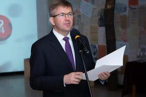 Лещеня был помощником Лукашенко по внешнеполитическим и внешнеэкономическим вопросам