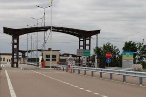 КПВВ на админгранице с Крымом работают с ограничениями