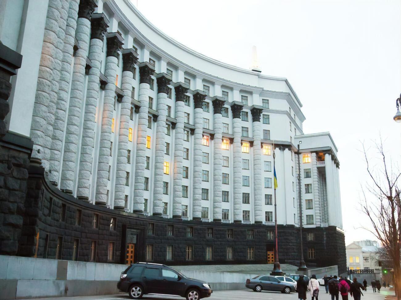 Уряд України пропонуватиме Раді законопроєкт про розширення програми допомоги безробітним