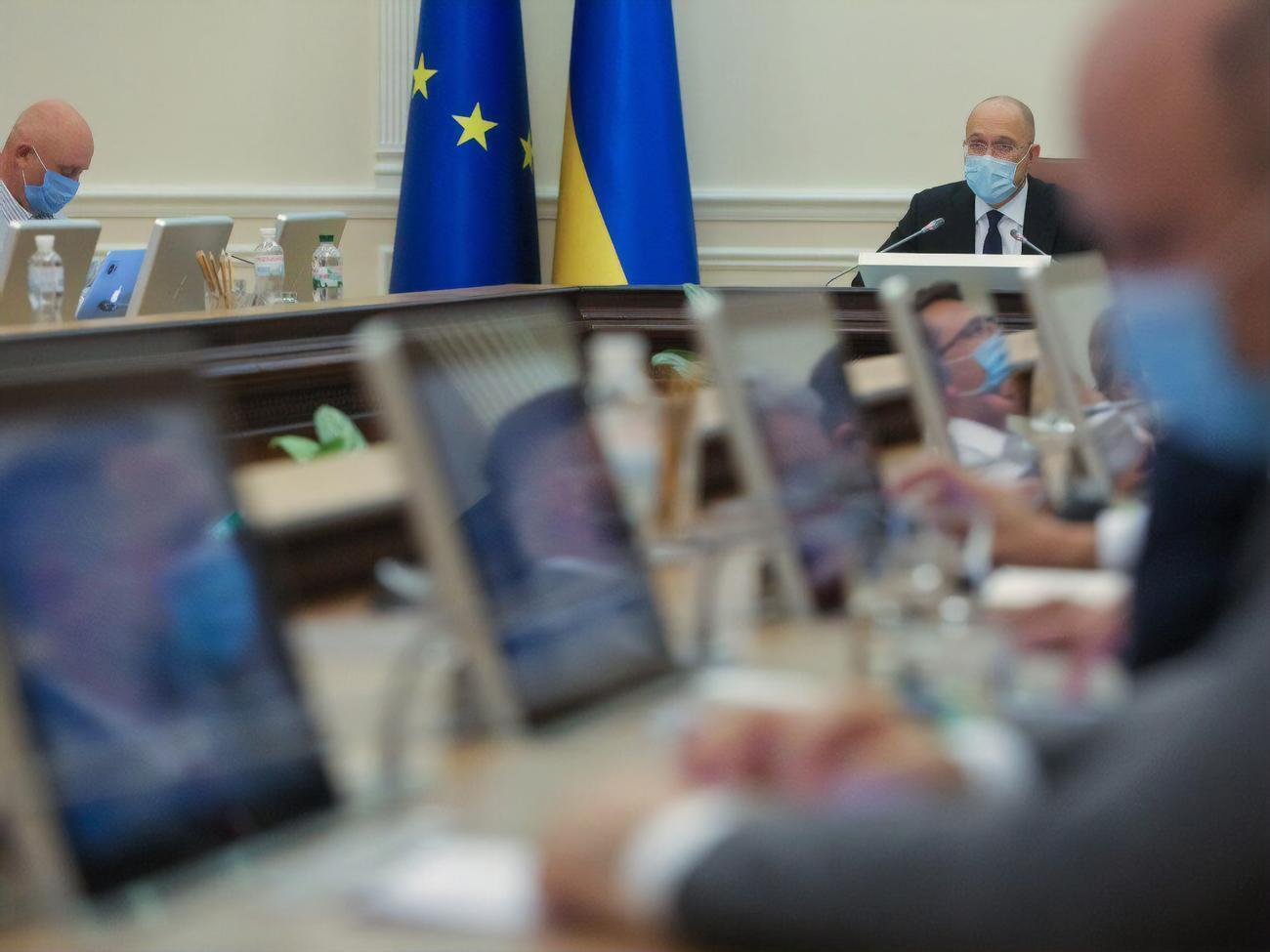 Кабмин провел кадровые ротации в Гостаможенной службе