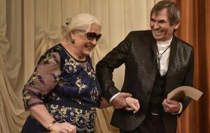 Алибасов женился на Федосеевой-Шукшиной два года назад