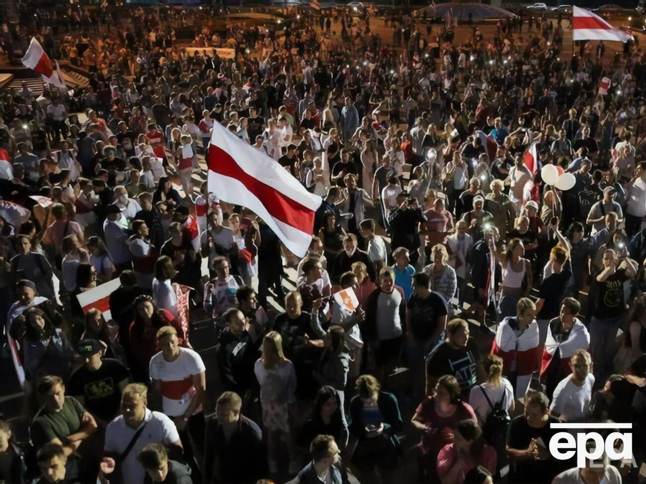 Протести в білоруських містах почалися 9 серпня після закриття виборчих дільниць
