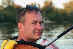 Після того, що Кравчук наговорив у різних своїх інтерв'ю, від його дебюту в мінській ТКГ я чекав недоброго. Але він приємно здивував