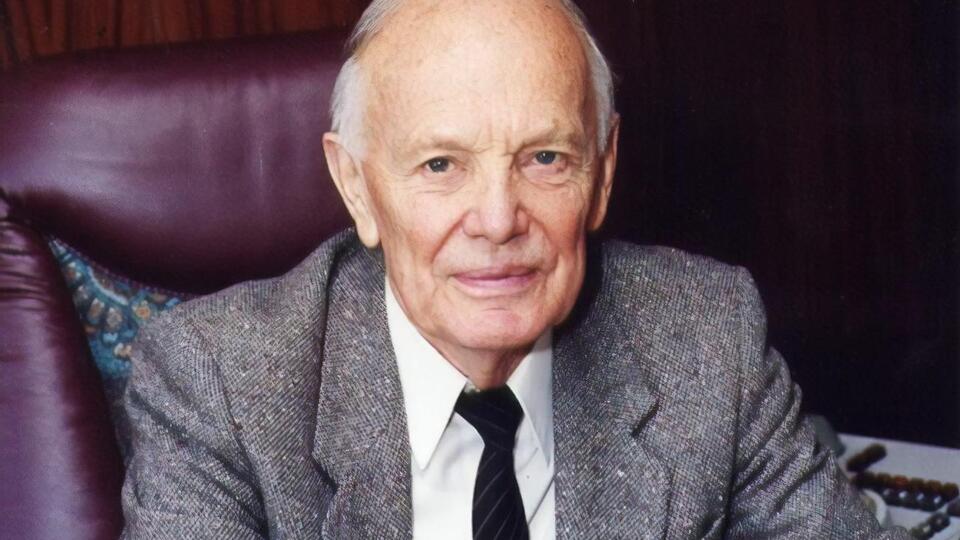 Зеленський назвав Патона (на фото) легендою