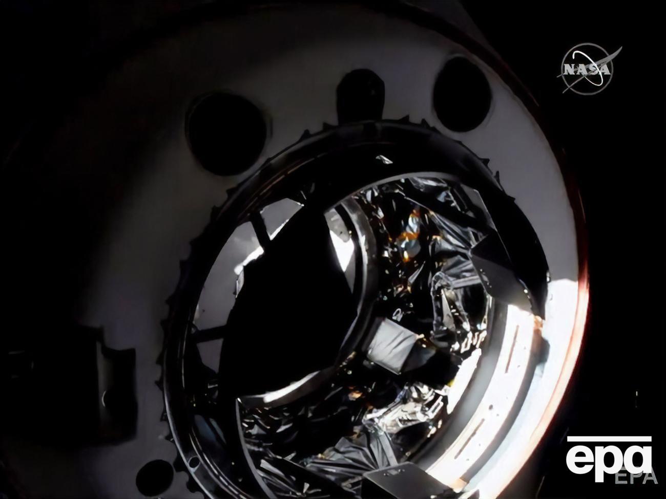 Космічний корабель Crew Dragon вирушив до МКС 30 травня 2020 року