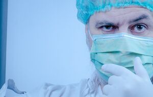 Реальная статистика по числу заболевших COVID-19 в аннексированных Россией Крыму и Севастополе может не совпадать с официальной