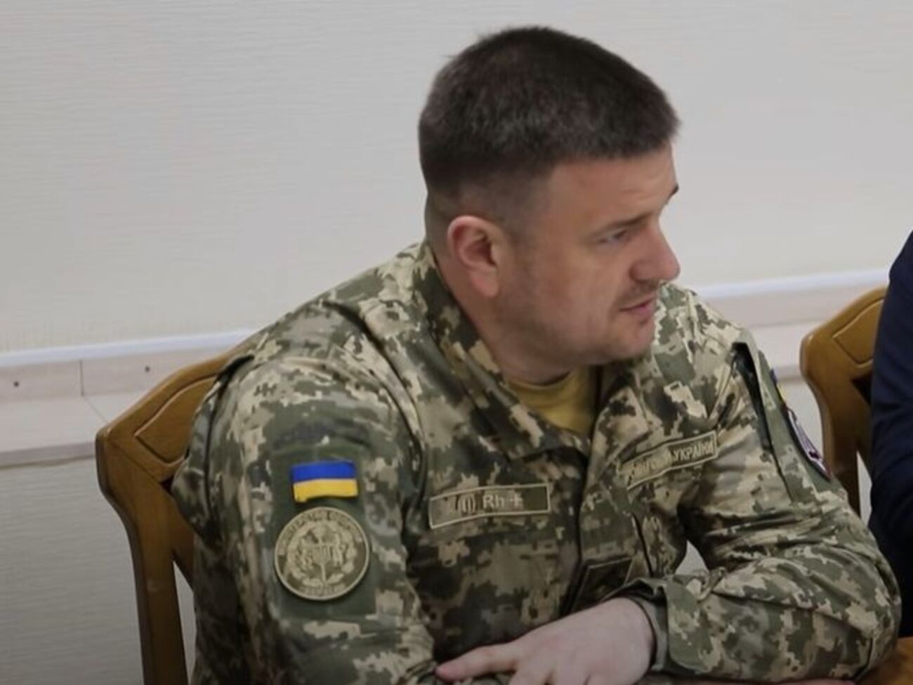Бурба: Вибудовувати конспірологічні теорії, повністю копіюючи їх із газетних "розслідувань", придуманих російськими спецтехнологами, неприпустимо