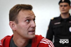 Лікар Навального: Чи схоже це на отруєння? Схоже