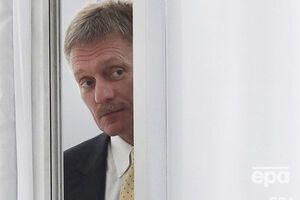 Песков: В Кремле в курсе того, что Навальный находится в больнице в тяжелом состоянии