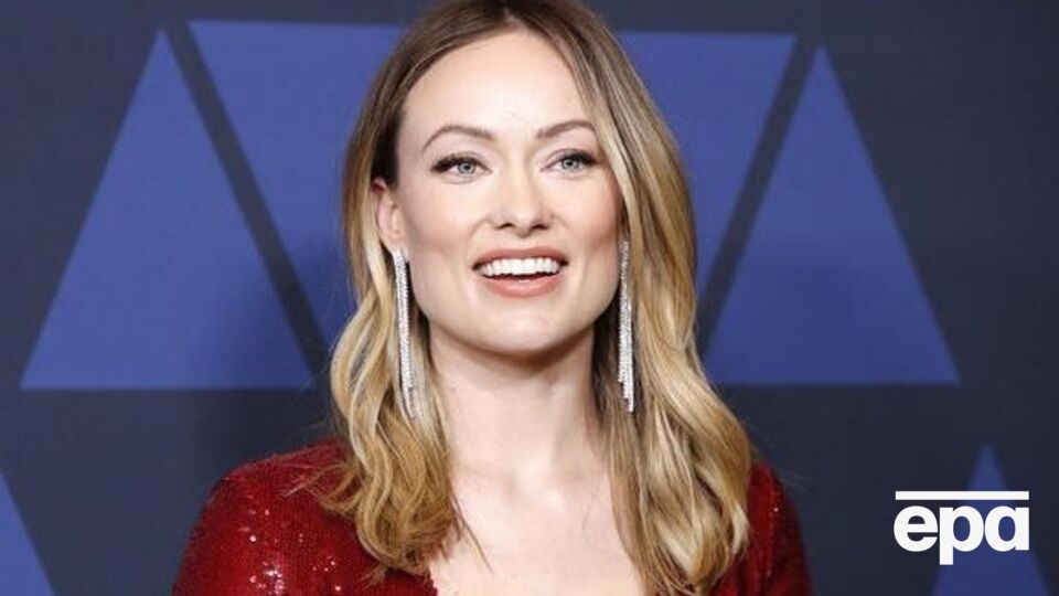 Вайлд раніше зняла комедійний фільм "Освіта"