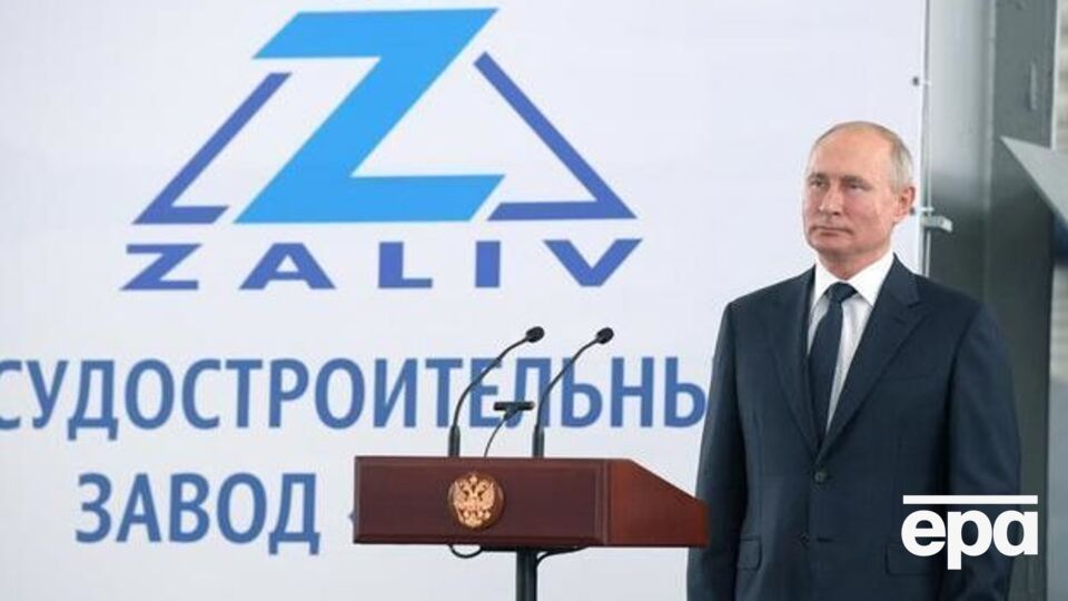 Президент Росії визнав, що антиросійські санкції створюють проблеми для розвитку півострова