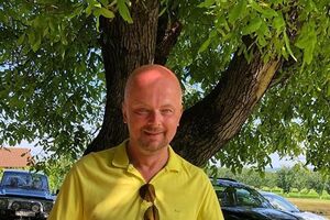 Євдокименко перші п'ять років життя провів у Чернівцях