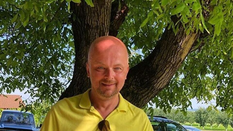 Євдокименко перші п'ять років життя провів у Чернівцях