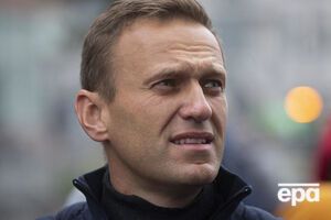 Навальний перебуває в токсикореанімації лікарні швидкої медичної допомоги №1 в Омську без свідомості