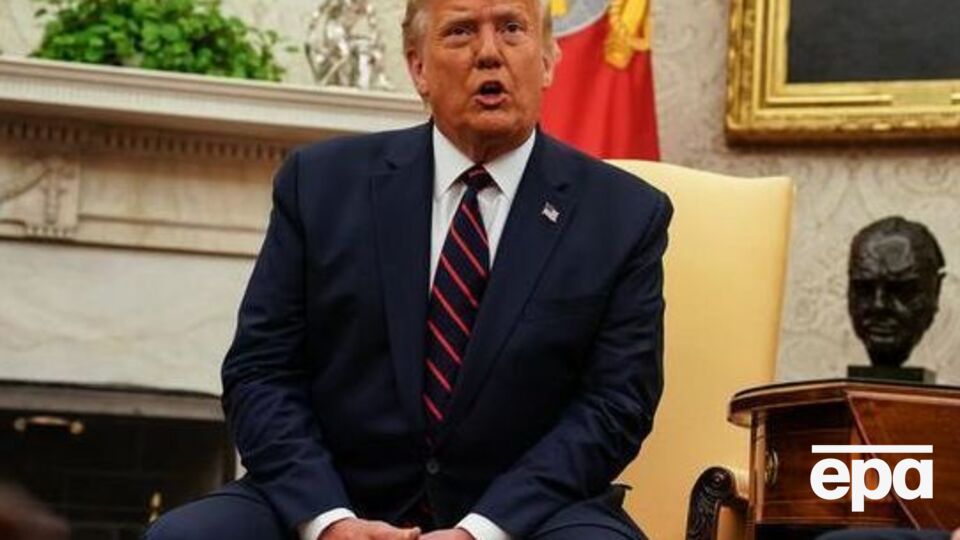 Трамп прокоментував ситуацію з Навальним