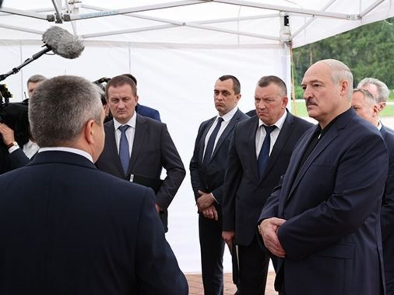 Лукашенко: Це моя проблема, яку я маю вирішувати, і ми її вирішуємо