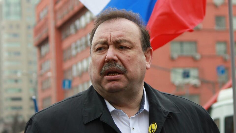 Гудков: Навальный – один из лидеров протестного движения, безусловно, может быть, самый яркий