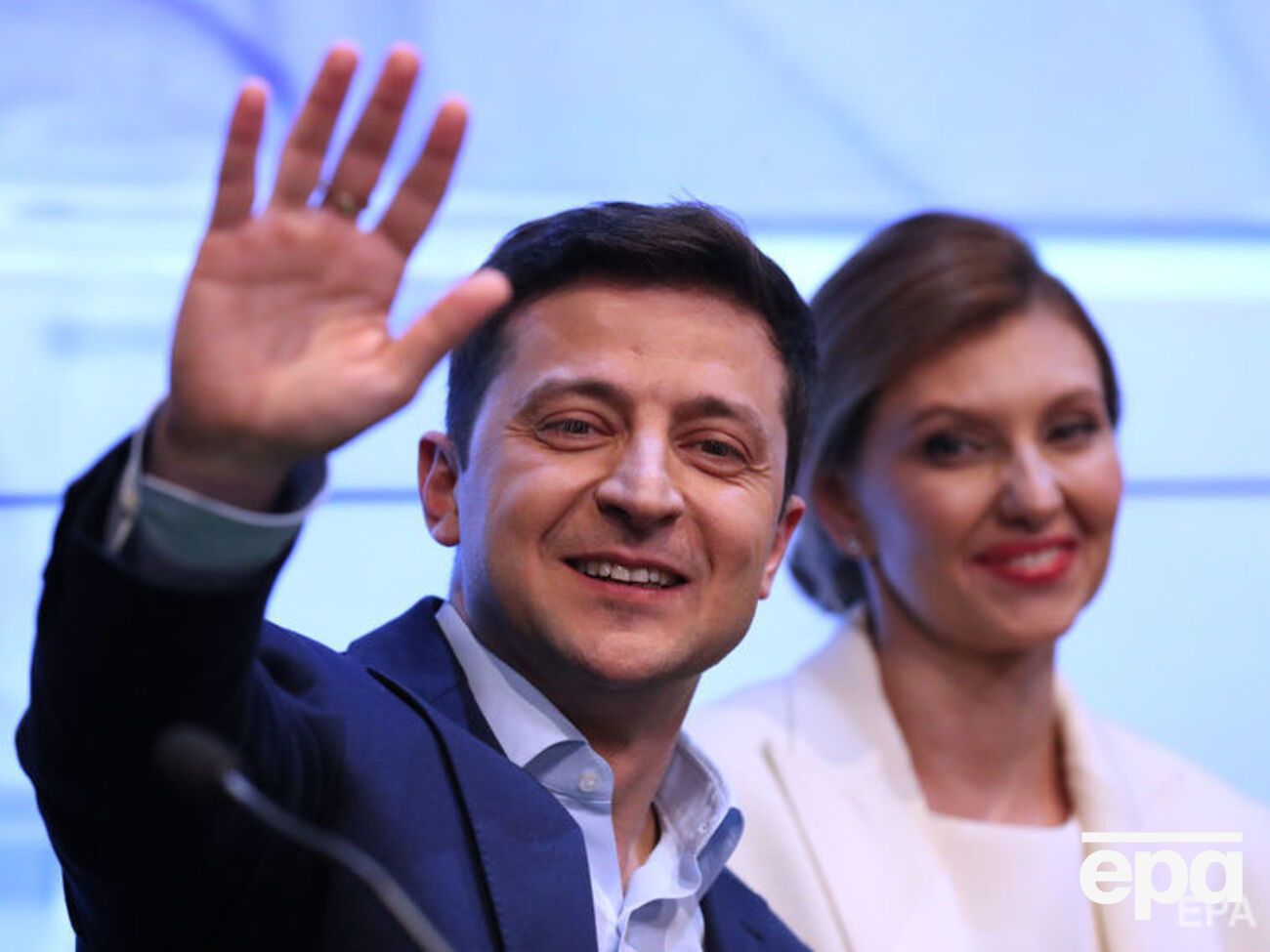 Зеленський: Легко, крім дітей, ніхто нічого не переносить