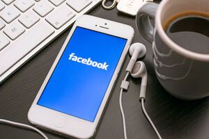 У новому дизайні Facebook буде доступний нічний режим