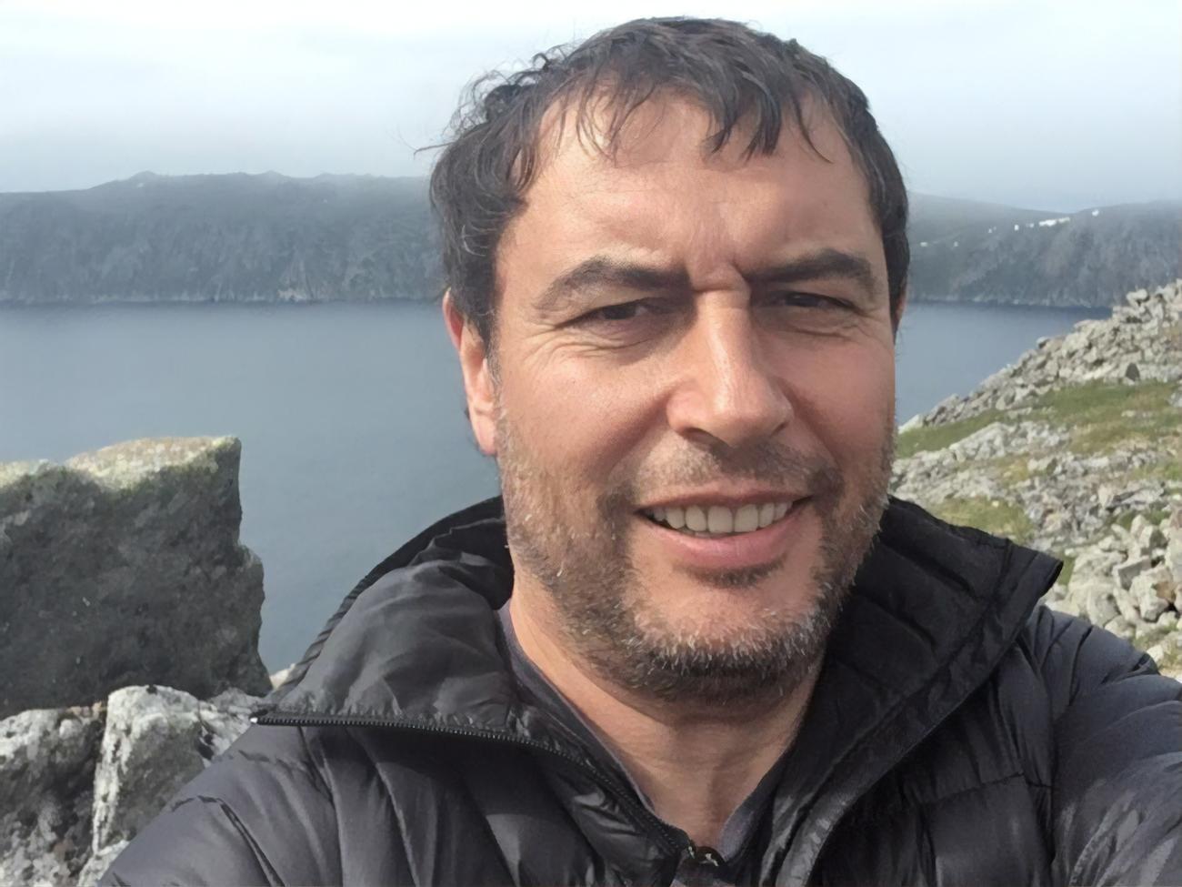 Зимин: Все люди по любую сторону любого барьера и за исключением редких идиотов знают, что благо, а что бесчестно