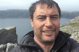 Зимин: Все люди по любую сторону любого барьера и за исключением редких идиотов знают, что благо, а что бесчестно