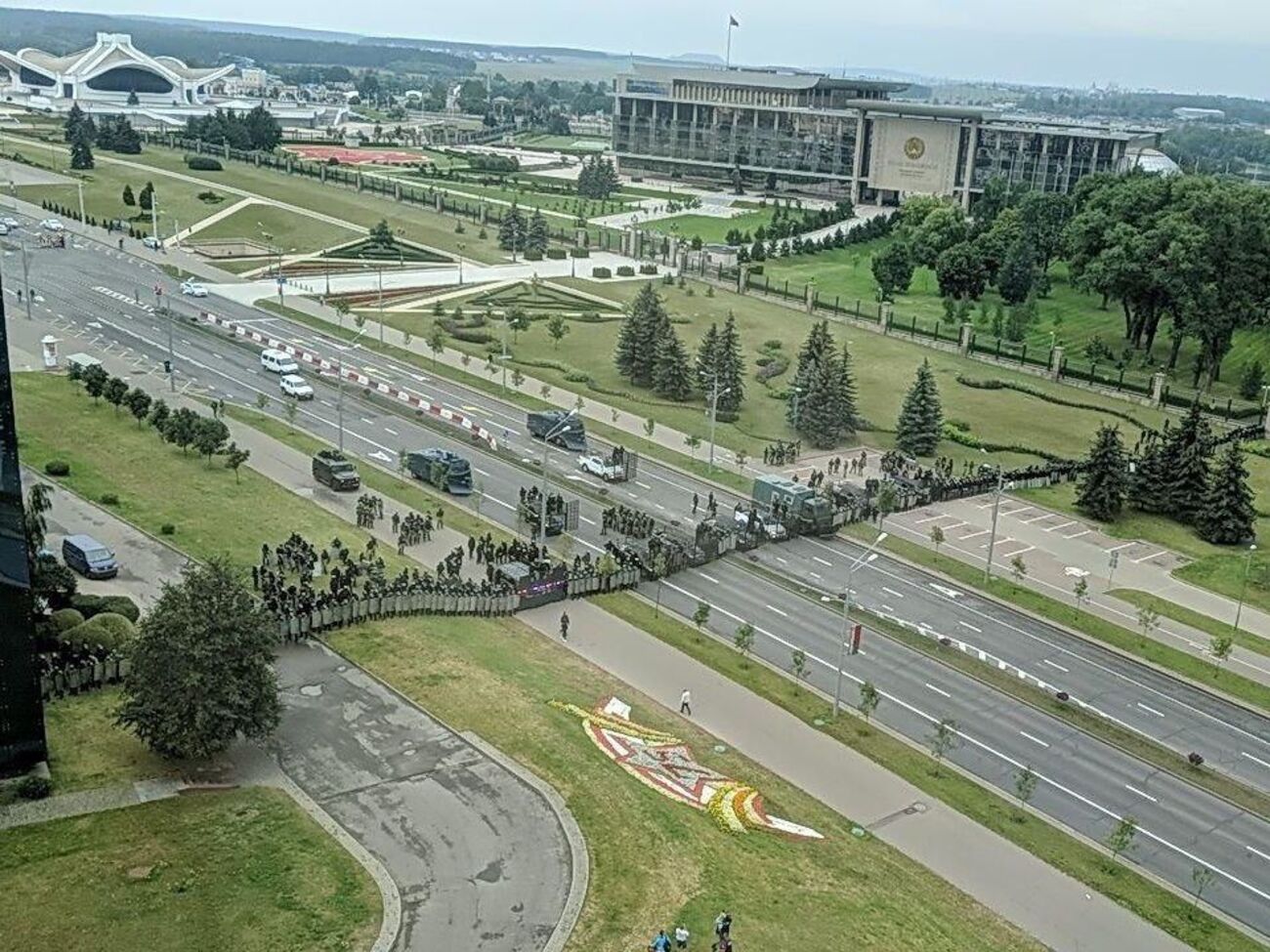 У Мінську на вулиці знову вивели силовиків